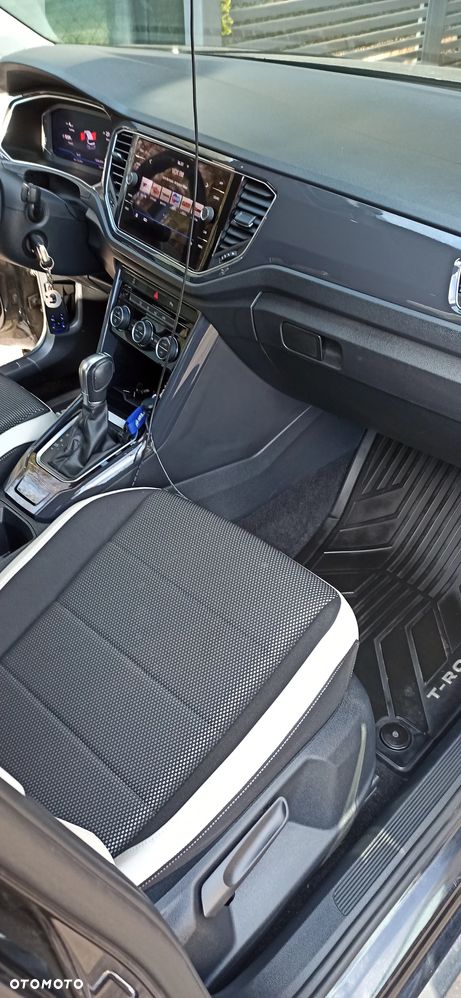Volkswagen T-Roc 1.5 TSI ACT Premium DSG - 17