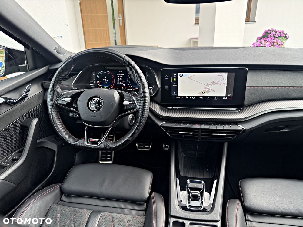 Skoda Octavia 2.0 TDI RS DSG - 21