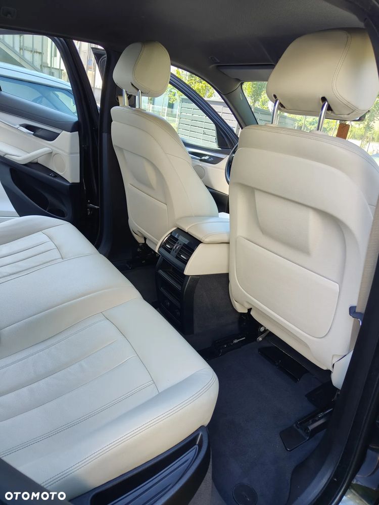 BMW X6 - 36