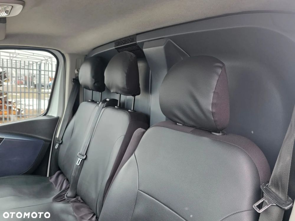 Opel Vivaro Chłodnia - 11