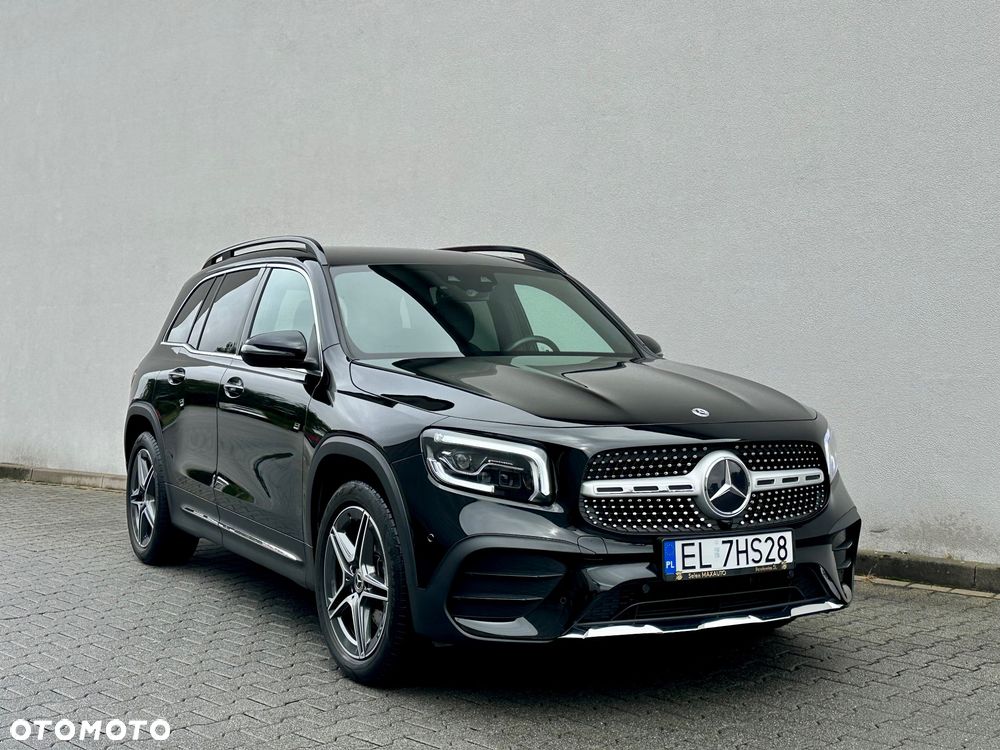 Mercedes-Benz GLB 200 4-Matic AMG Line 8G-DCT - 3