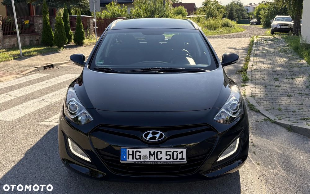 Hyundai i30 1.4 Premium - 12