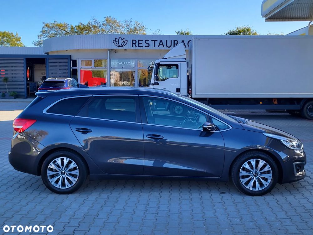 Kia Ceed 1.4 L Business Line Plus - 6