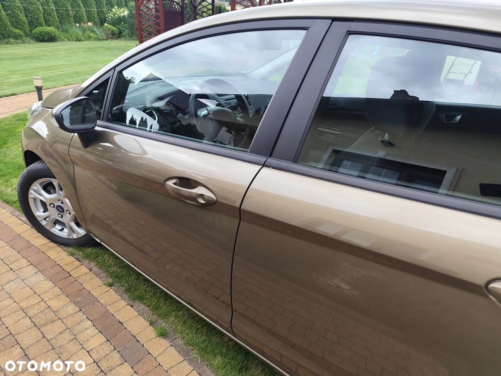 Ford Fiesta 1.25 Titanium X - 8