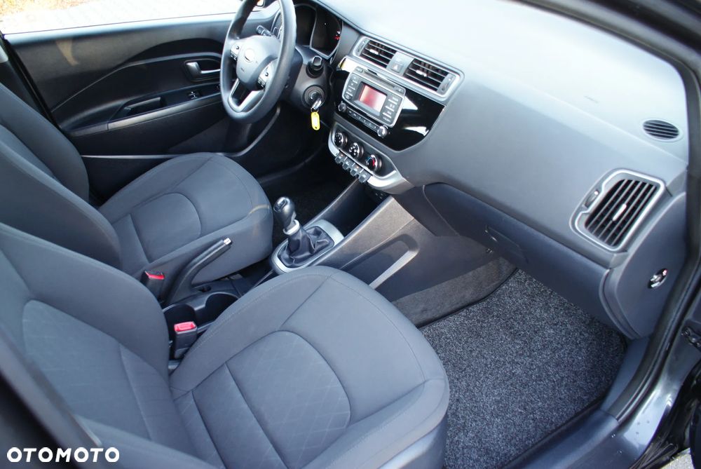 Kia Rio 1.4 Edition 7 - 15