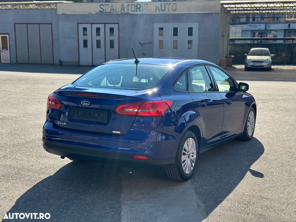 Ford Focus 1.0 EcoBoost Trend - 3