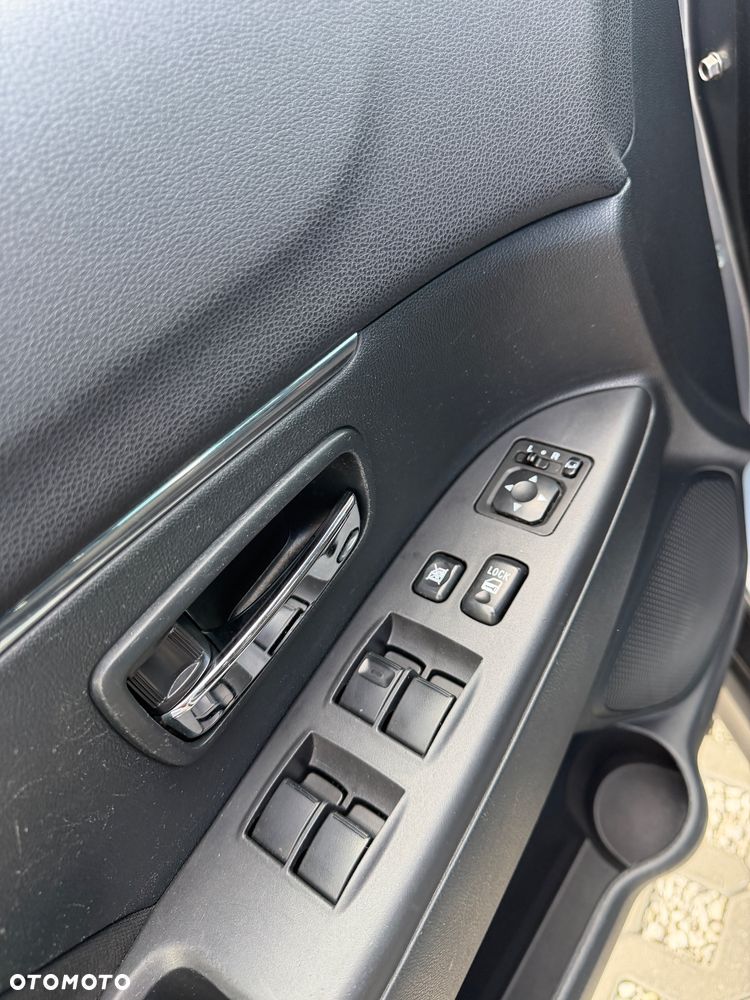 Mitsubishi ASX 1.6 2WD Diamant Edition - 25