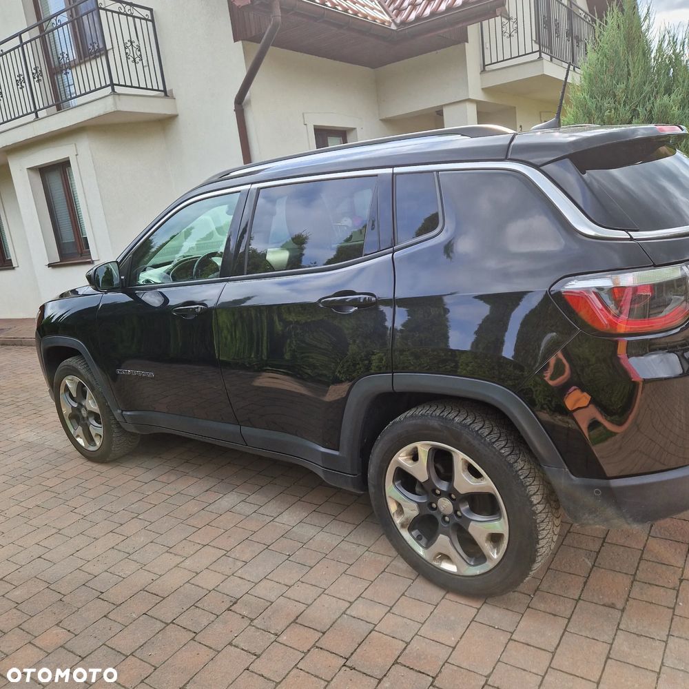 Jeep Compass - 4