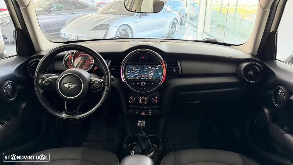 MINI 5 Portas One D - 12