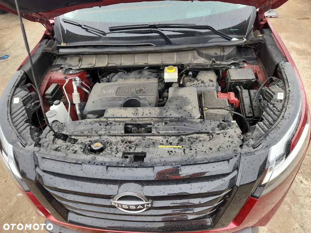 Nissan Pathfinder - 9