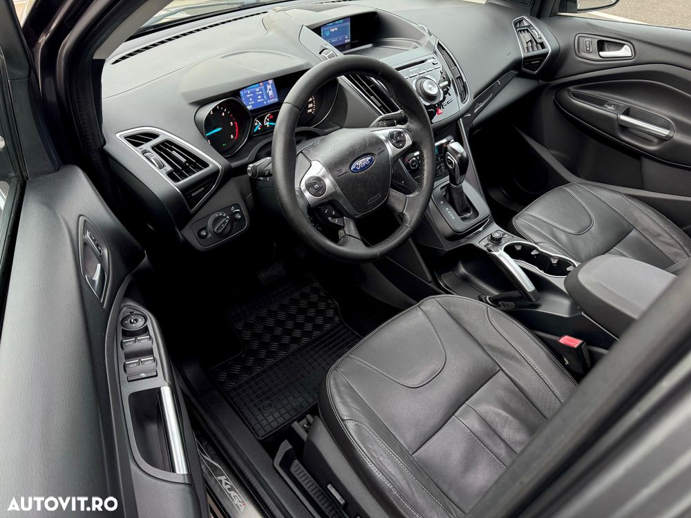 Ford Kuga - 22