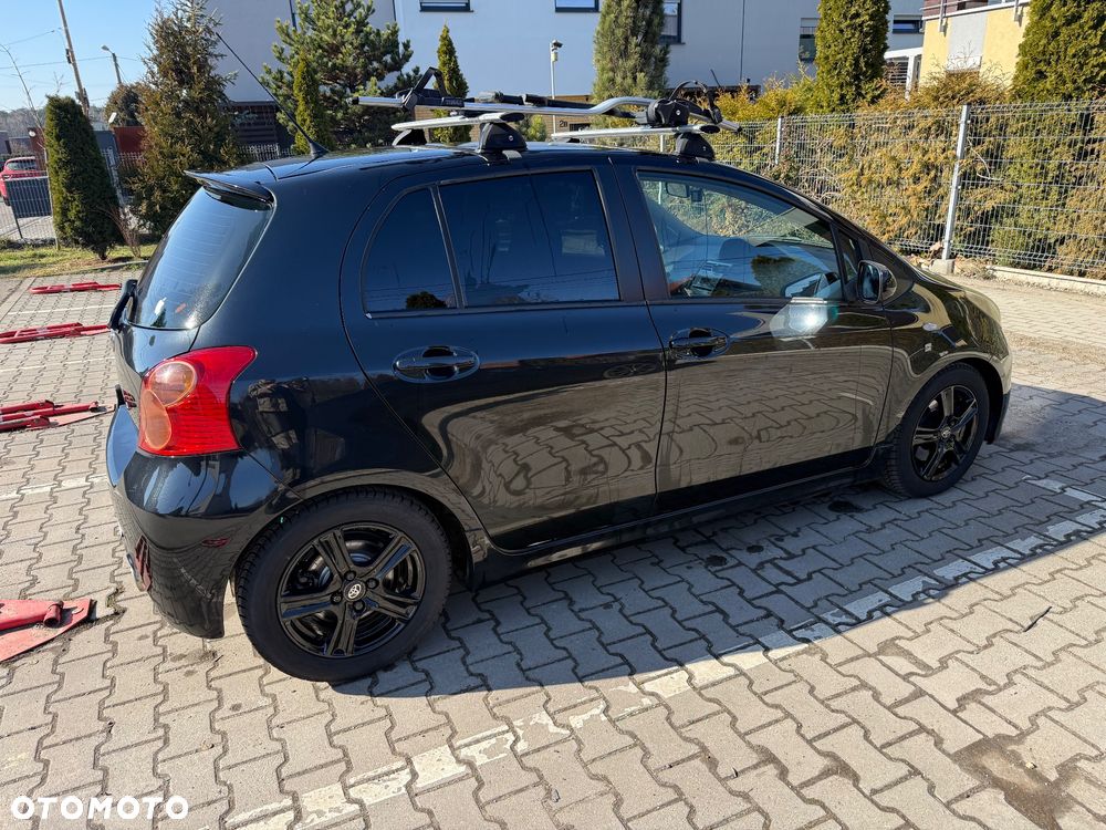Toyota Yaris 1.8 VVT-i TS - 4