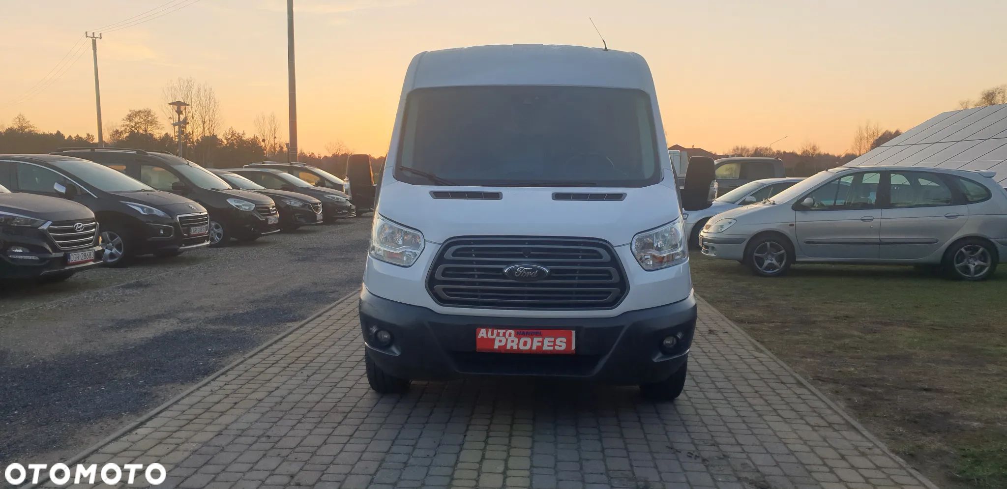 Ford Transit - 1