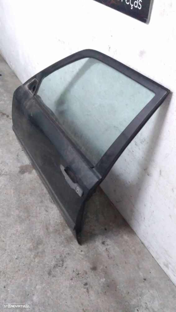 Porta Frente Esq Mercedes-Benz 200 - 300 D (124) - 2