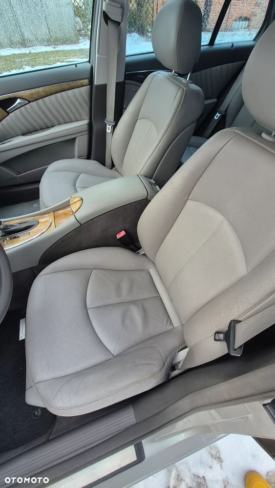 Mercedes-Benz Klasa E - 30