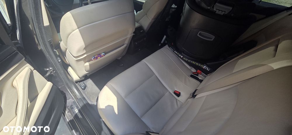 BMW Seria 5 530d xDrive - 30