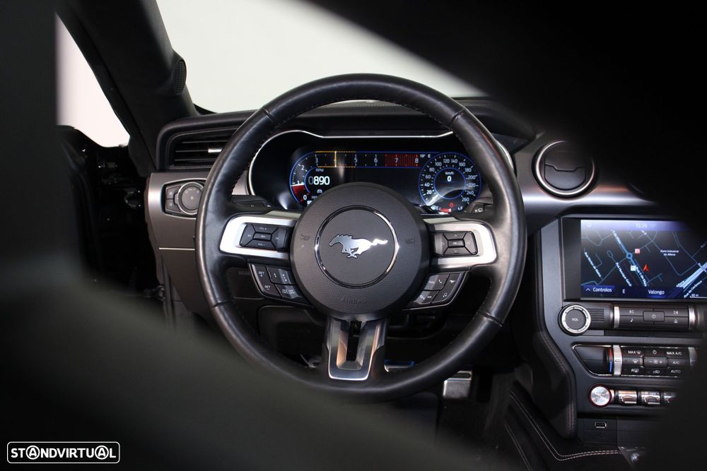 Ford Mustang 2.3i EcoBoost - 17