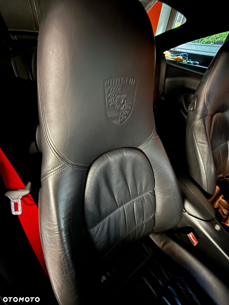 Porsche 911 - 32