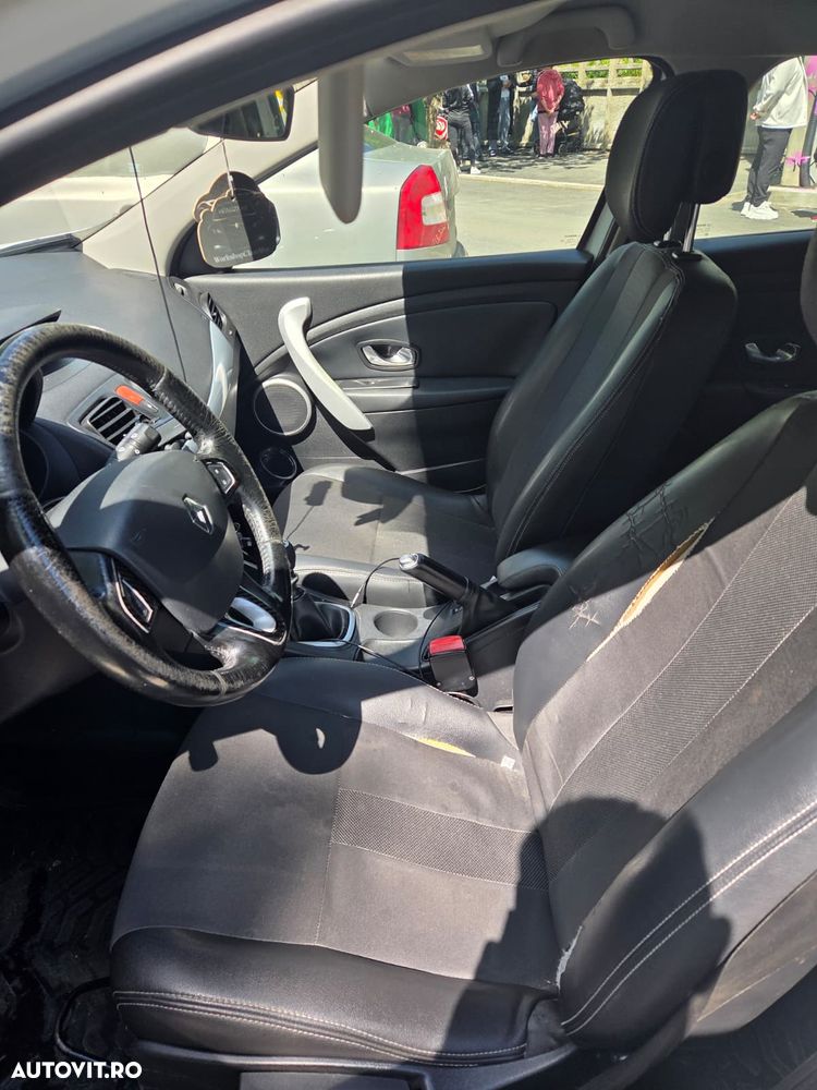 Renault Megane 1.5 dCi Dynamique - 7