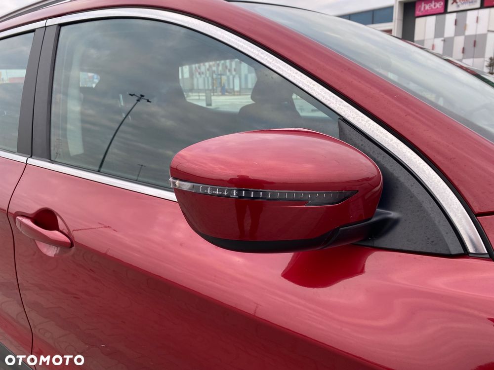 Nissan Qashqai 1.2 DIG-T N-Vision EU6 - 11