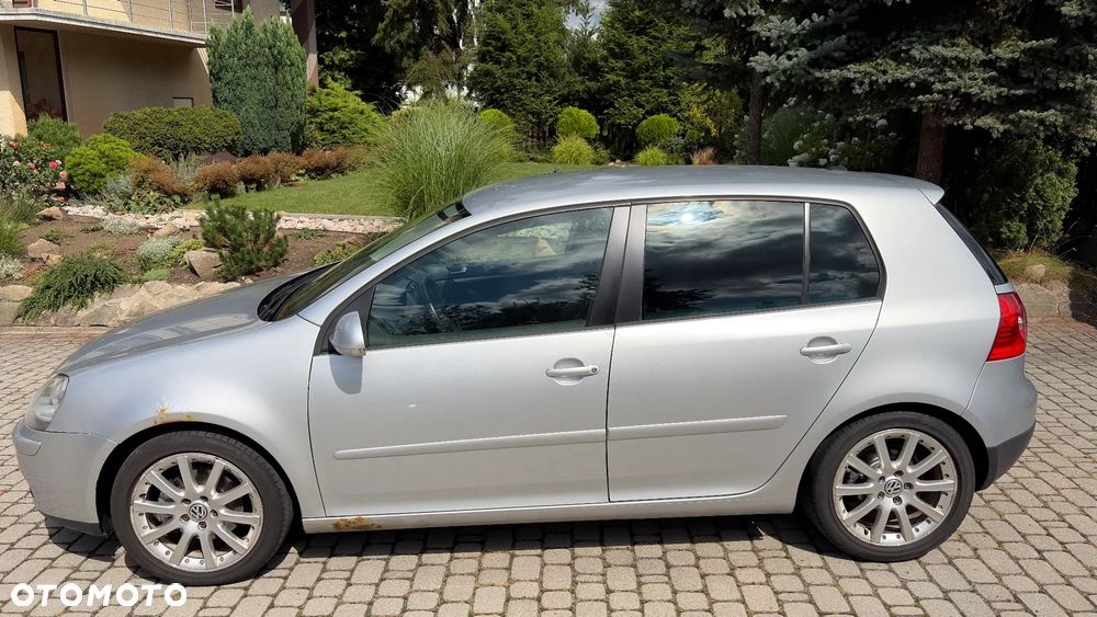 Volkswagen Golf 2.0 FSI Sportline - 6