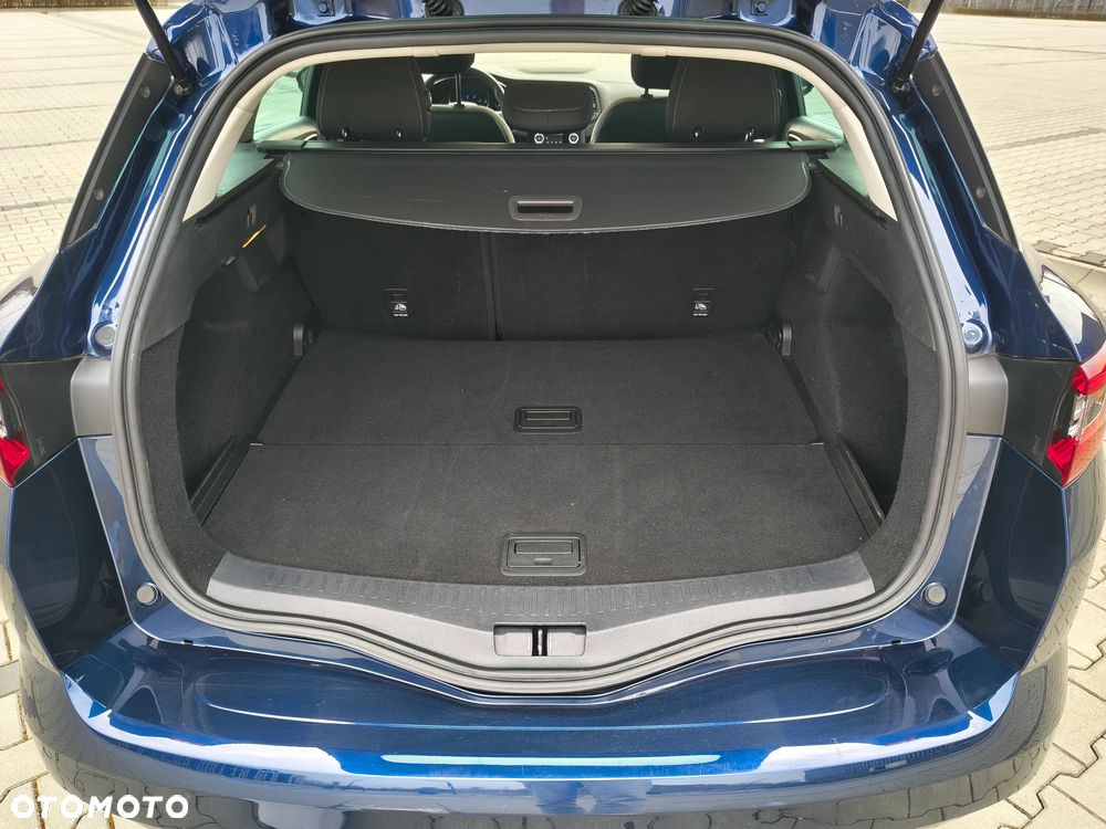 Renault Megane 1.3 TCe FAP Limited EDC - 23