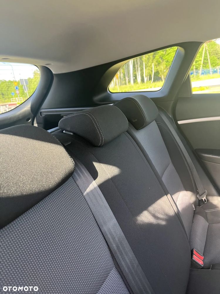 Hyundai i30 1.6 CRDI Trend - 14