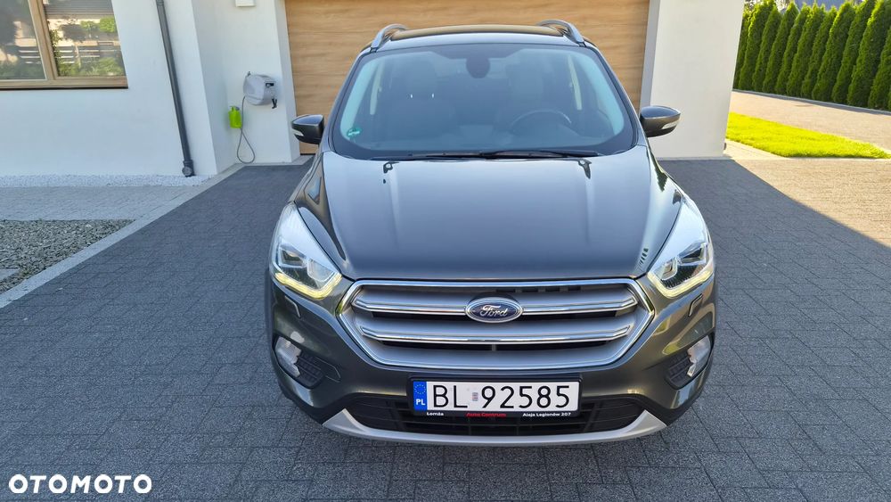 Ford Kuga 2.0 TDCi 4x4 Titanium - 4