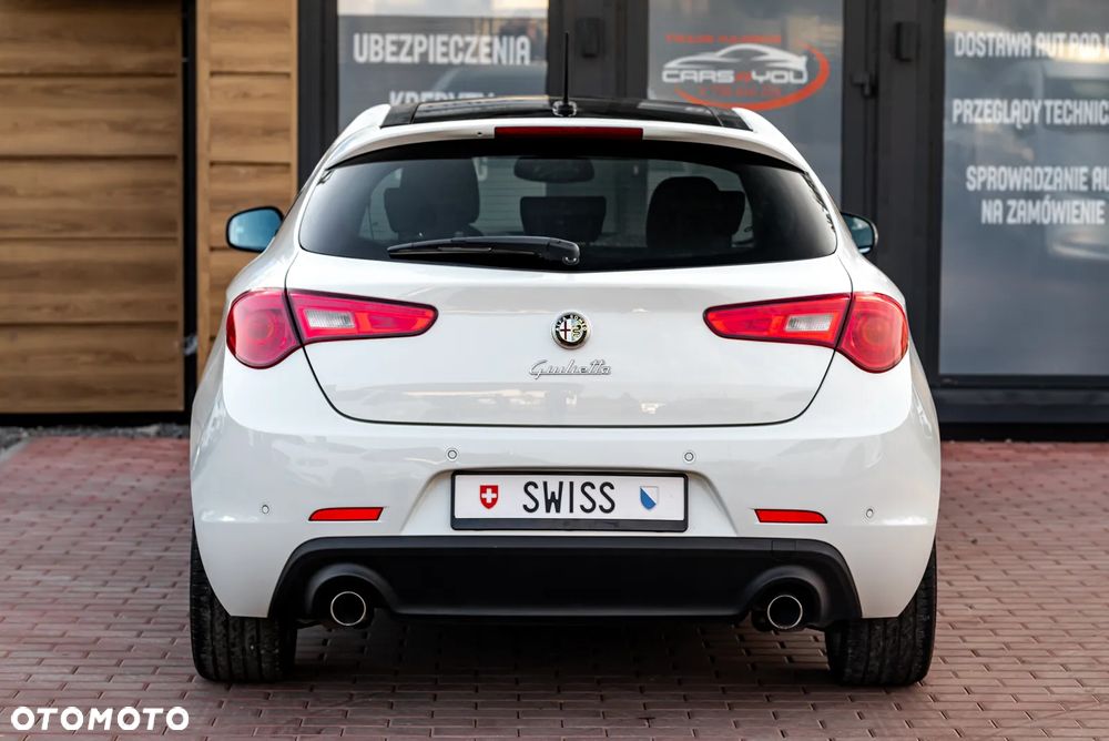 Alfa Romeo Giulietta - 8