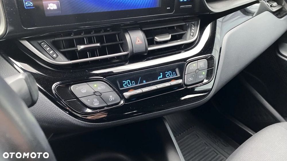Toyota C-HR 1.2 T Premium - 19
