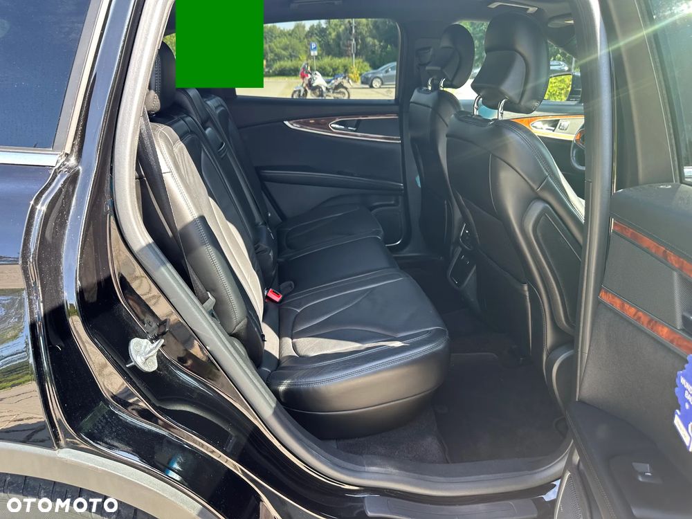 Lincoln MKX - 15