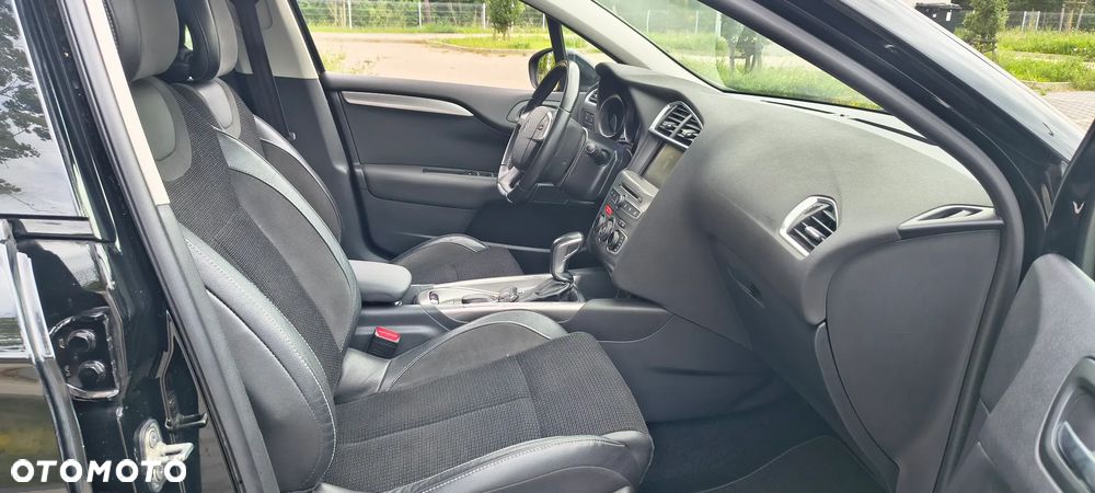 Citroën C4 1.2 PureTech Shine S&S EAT6 - 14