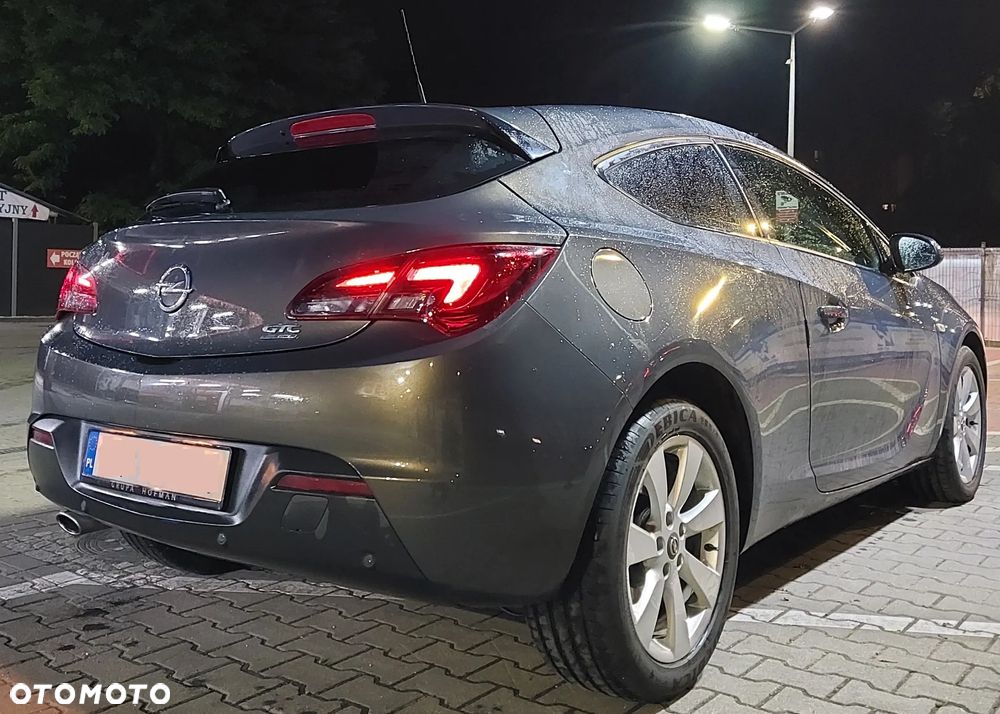 Opel Astra - 9