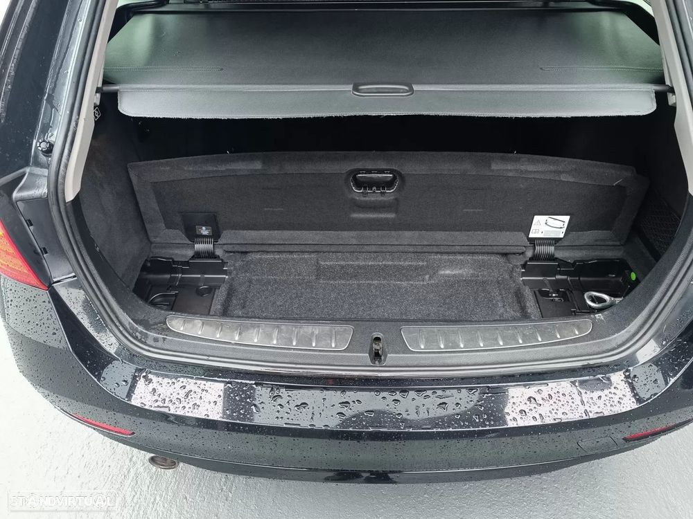 BMW 318 d Touring - 20