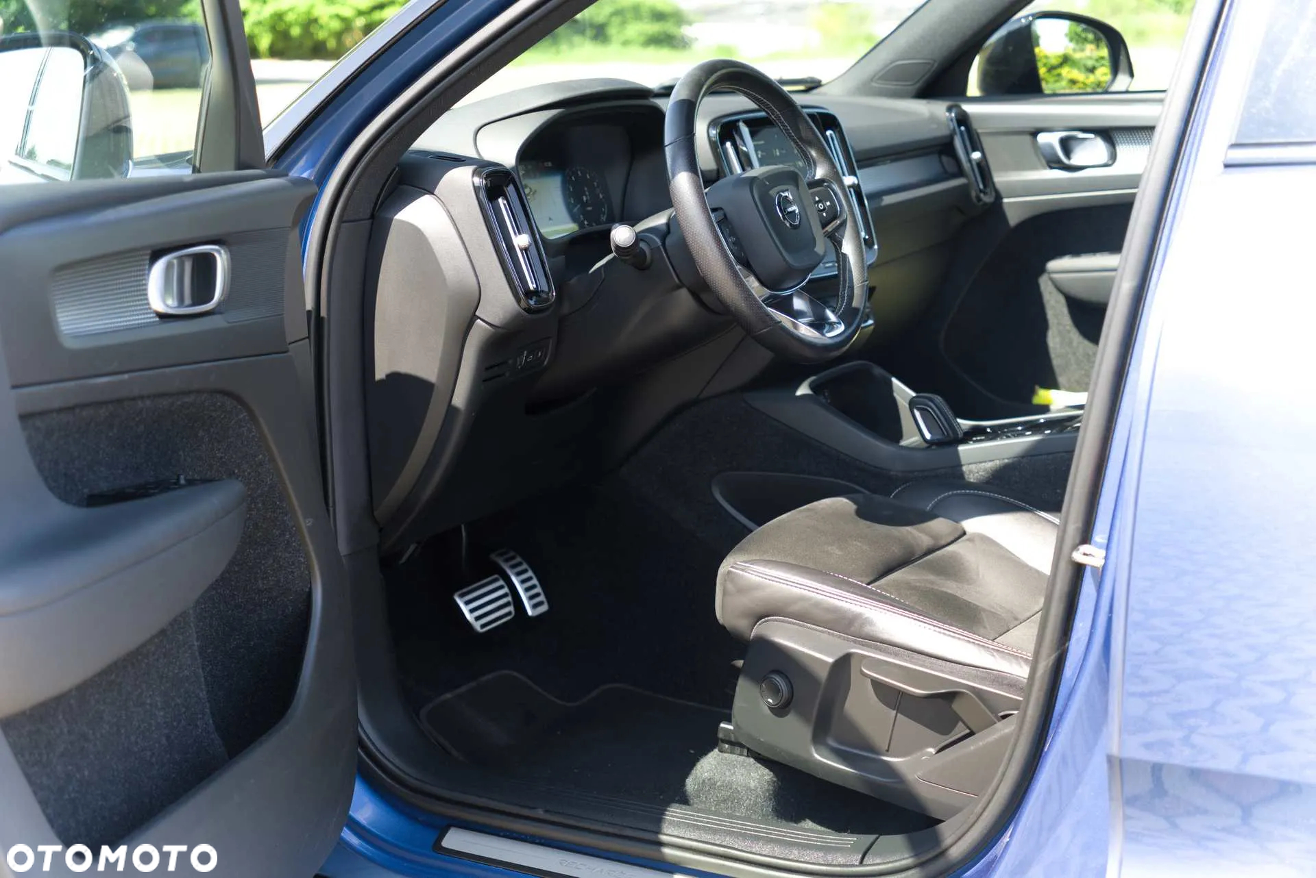 Volvo XC 40 T5 Plug-In Hybrid R-Design - 9