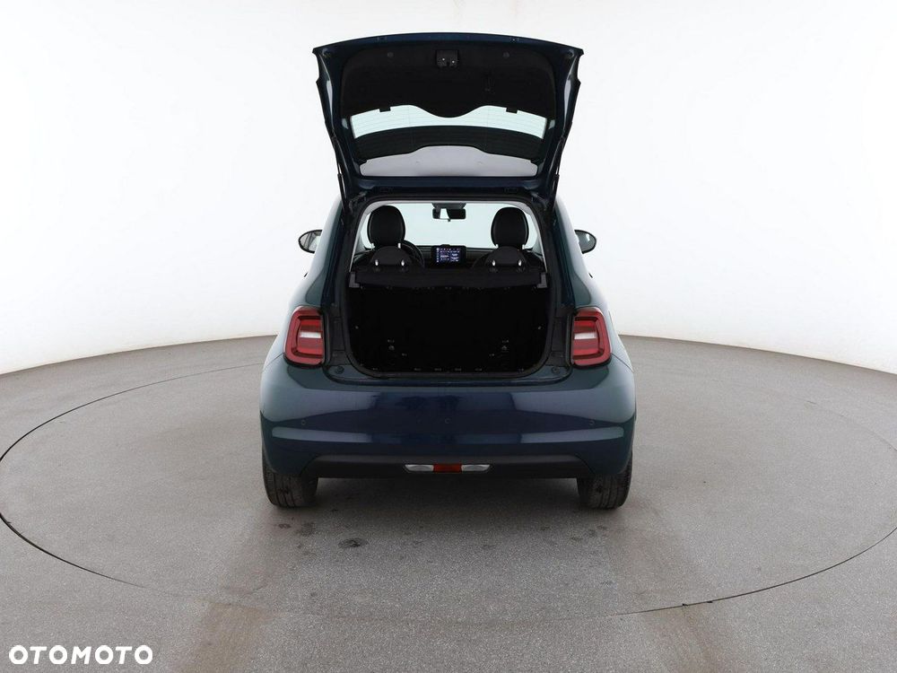 Fiat 500e Action - 21