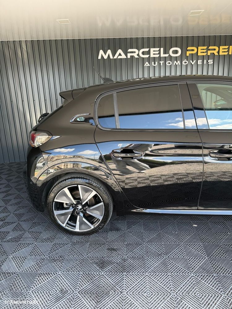 Peugeot e-208 50 kWh GT Pack - 13