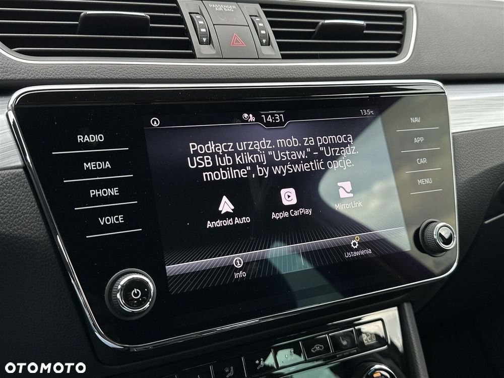 Skoda Superb 1.5 TSI Ambition DSG - 26