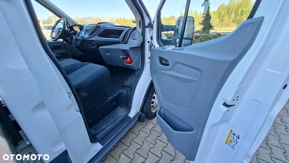 Ford TRANSIT - 16