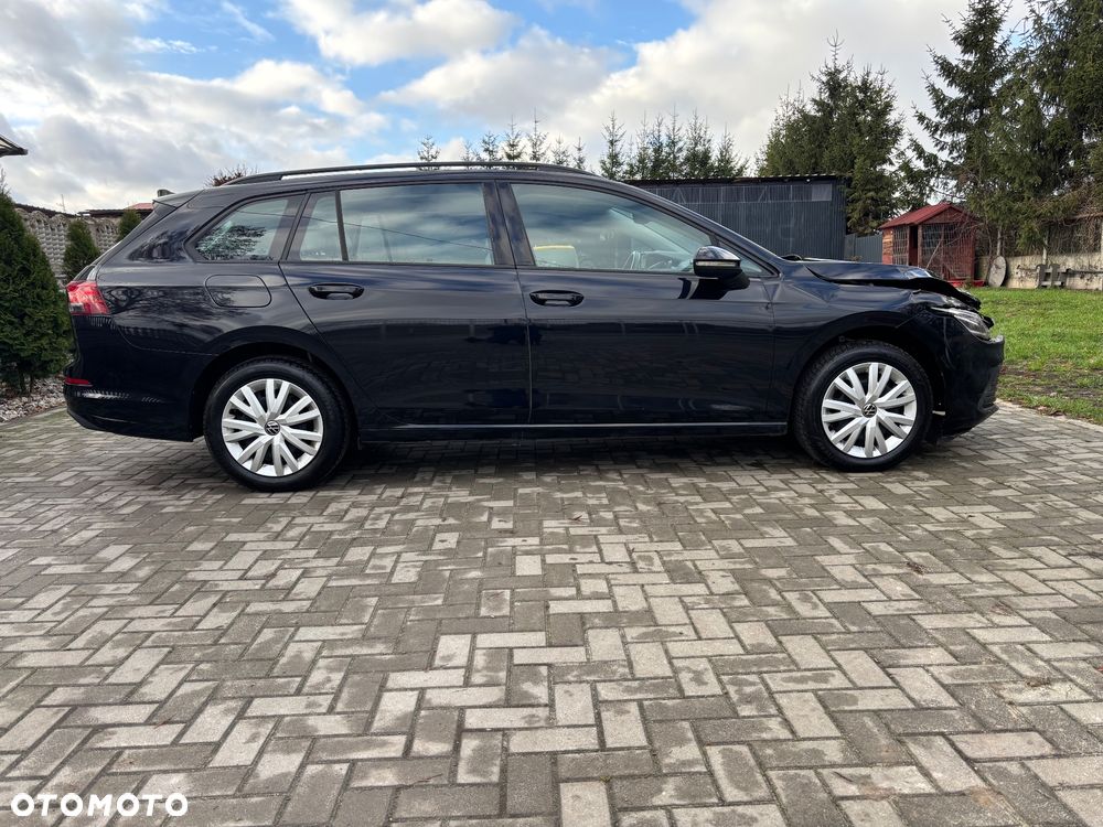 Volkswagen Golf 2.0 TDI SCR - 8