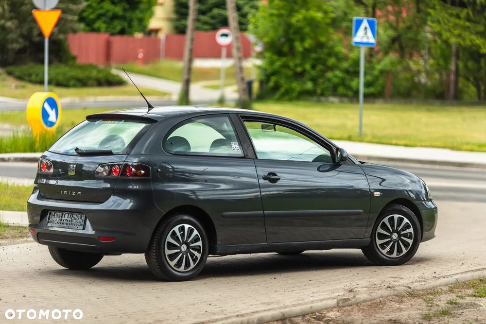 Seat Ibiza 1.4 16V Comfort Edition - 14