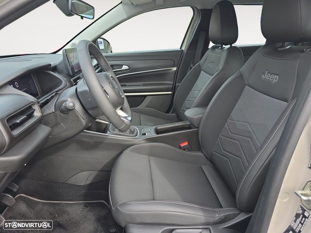 Jeep Avenger 1.2 GSE T3 Altitude - 9