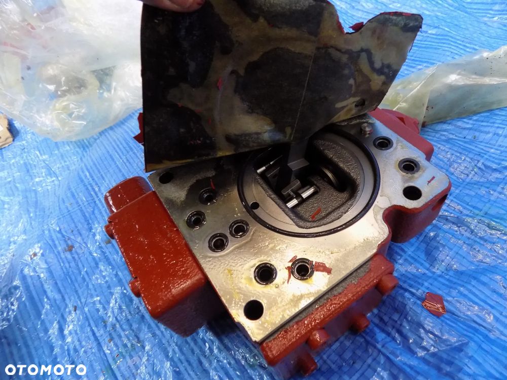 regulator pompy hydraulicznej LJ017480 case cx350b - 7