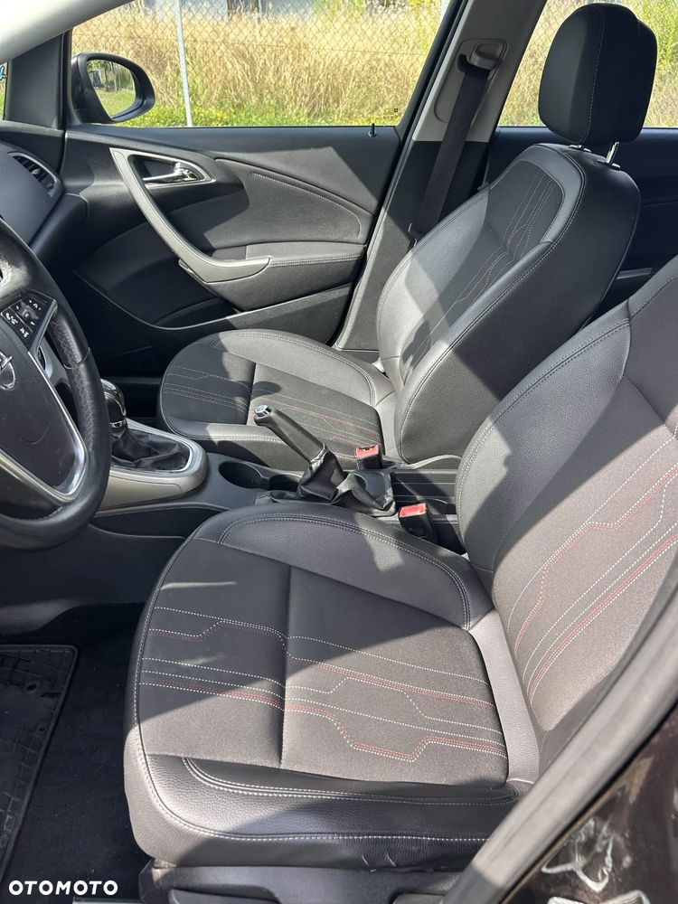 Opel Astra 1.6 - 11