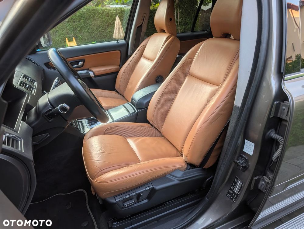 Volvo XC 90 D5 Summum - 11