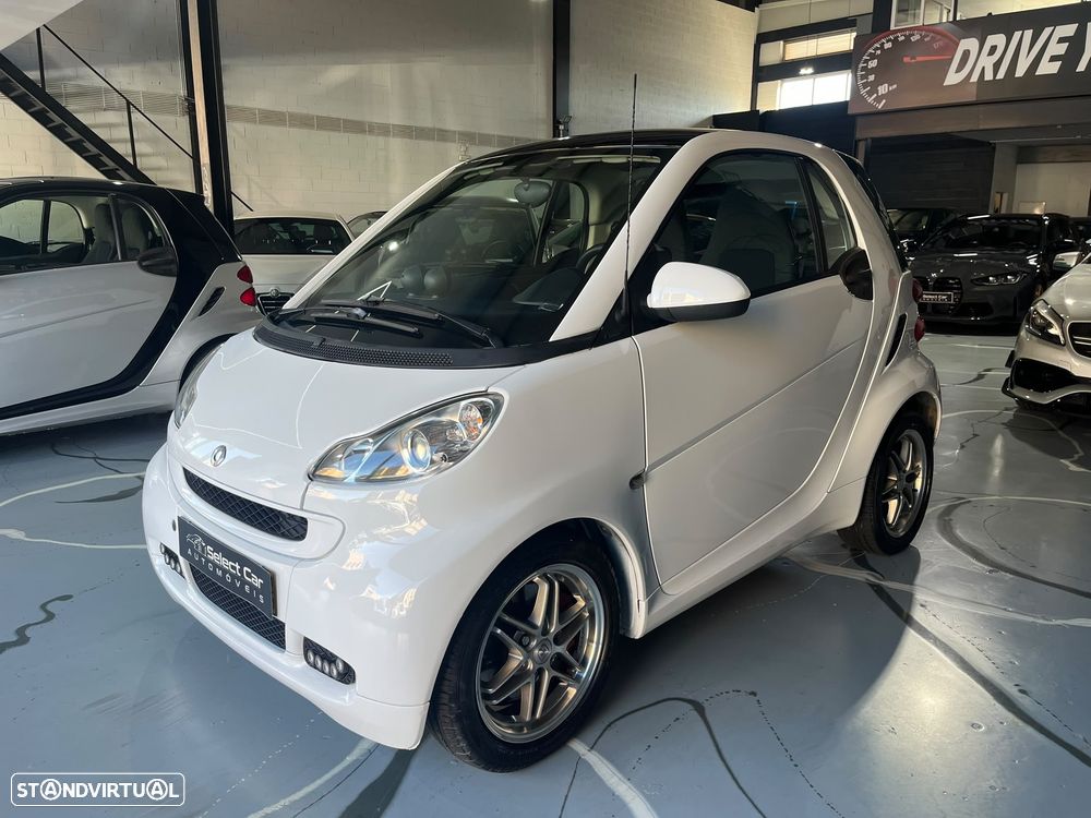 Smart ForTwo Coupé 1.0 mhd Passion 71 Softouch - 2