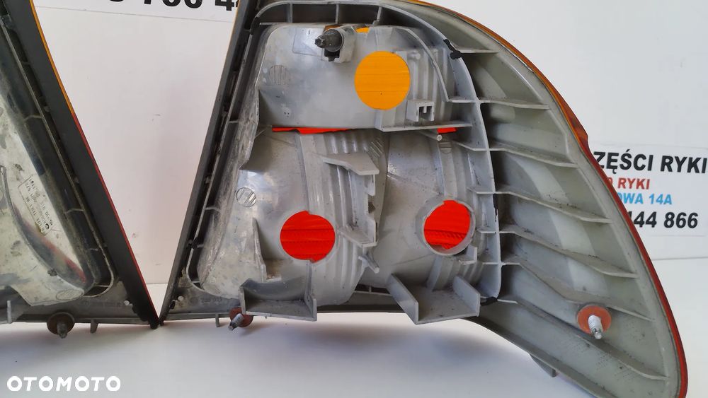 BMW E46 Seria 3 Lampa tył Sedan Lewa Prawa Strona - 7