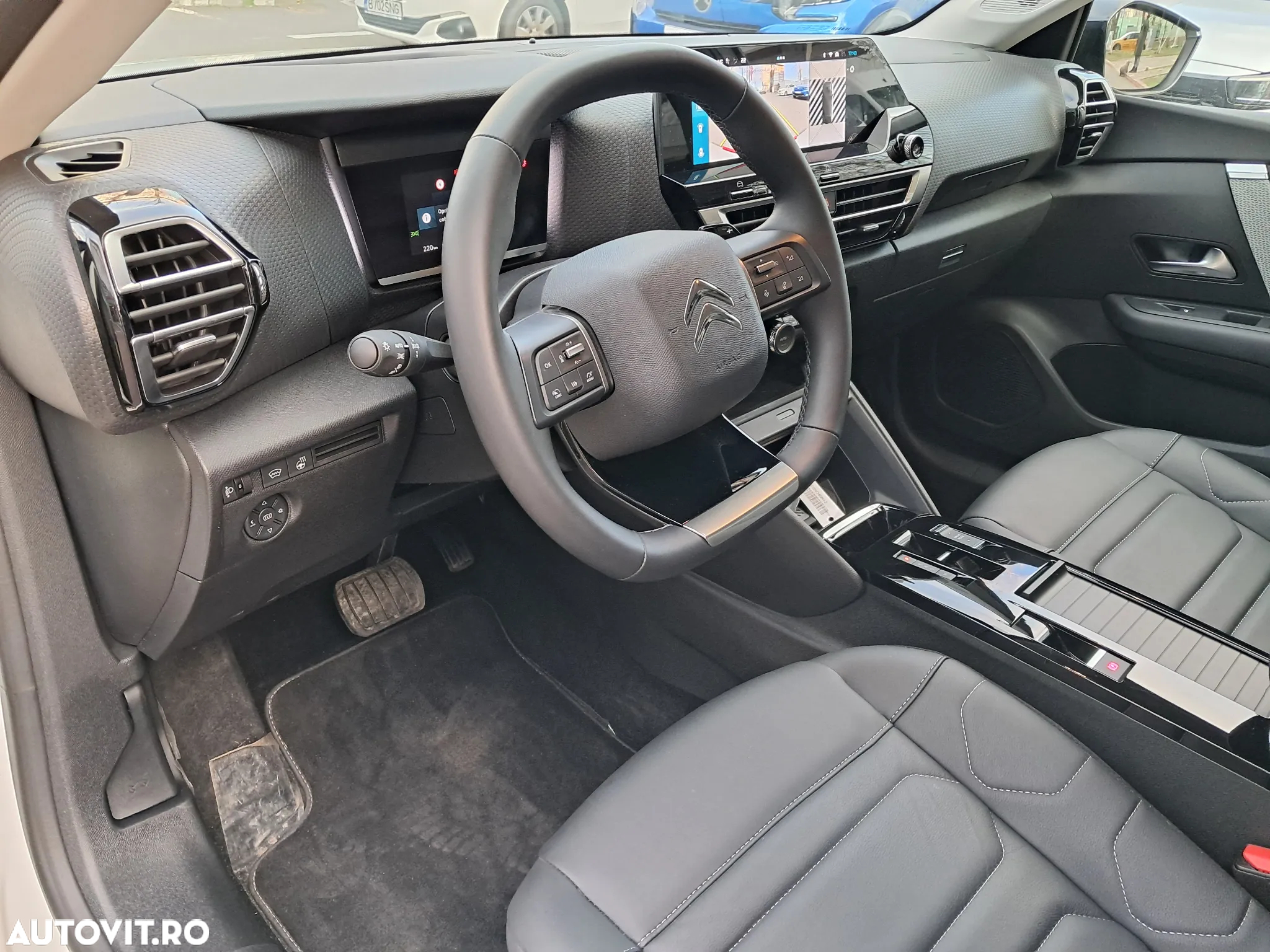 Citroën C4 1.2 PureTech 130 S&S EAT8 MAX - 9