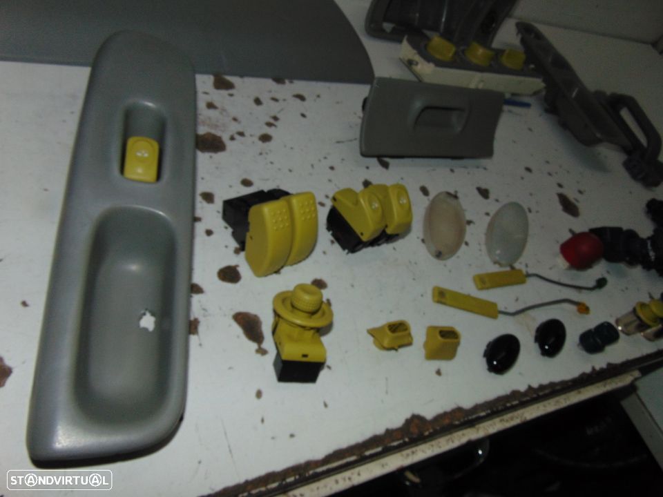 Renault twingo várias pequenas peças - 8