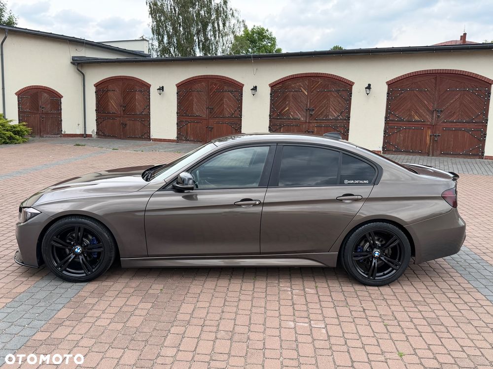 BMW Seria 3 318d Blue Performance Sport Line - 20